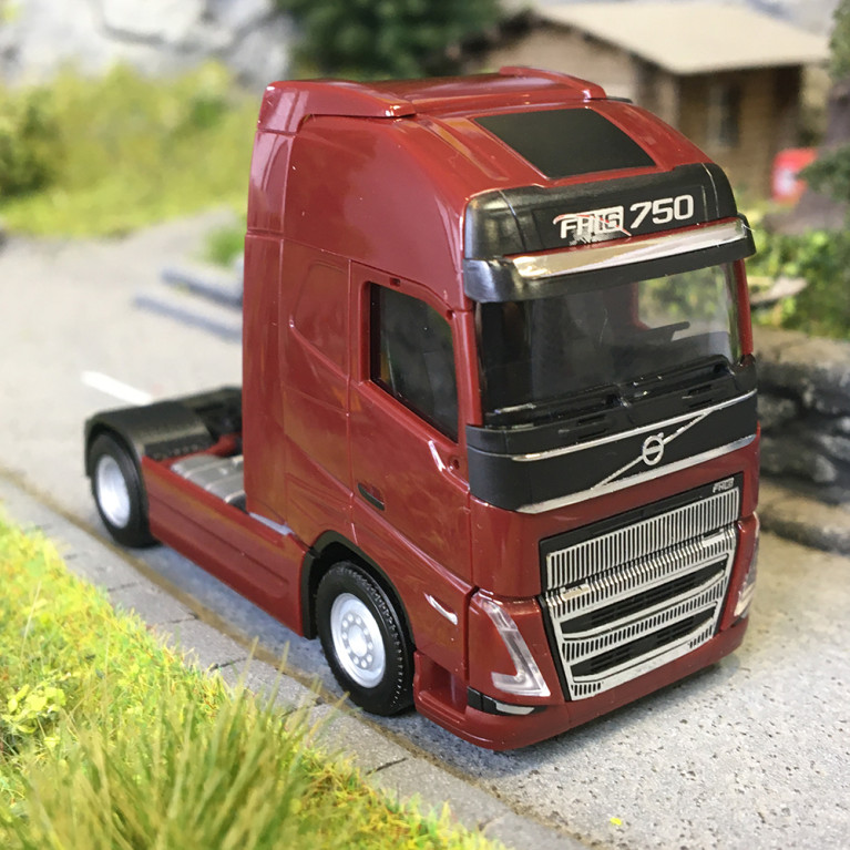 Volvo FH16 GL XL, rouge, 2020 - HERPA 313353-004 - HO 1/87