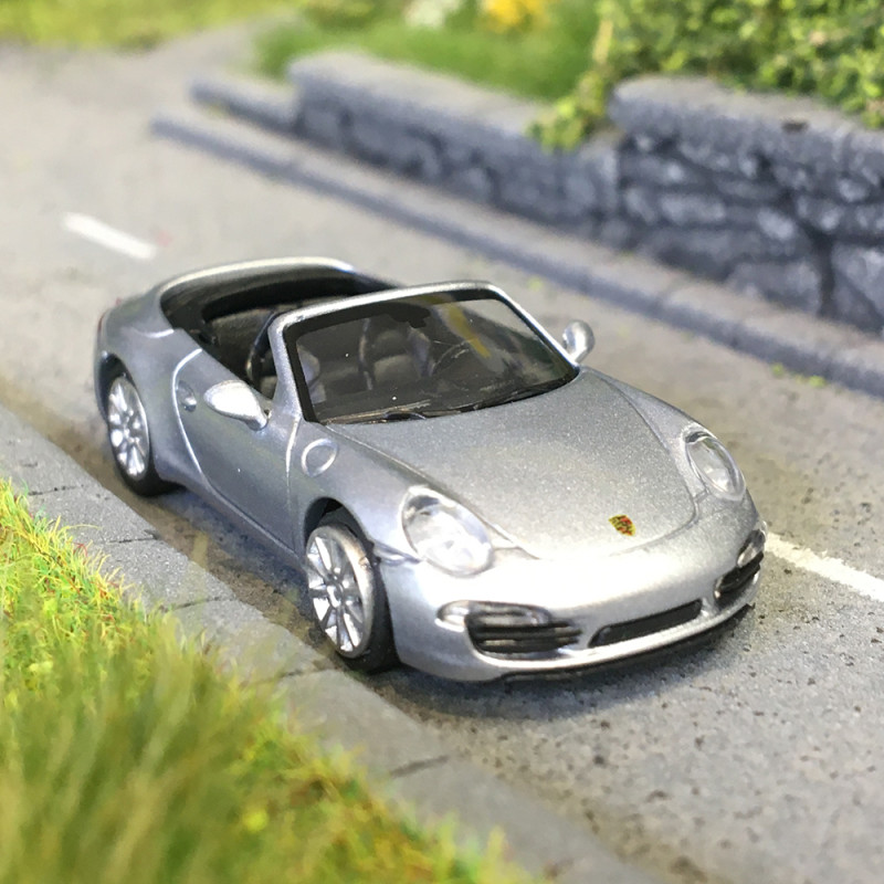 Porsche 911 (991) Carrera S cabriolet, argent, 2013 - Minichamps 870068032 - 1/87