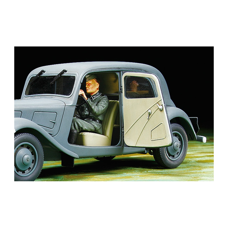 Citroën traction 11CV, voiture du staff - TAMIYA 35301- 1/35