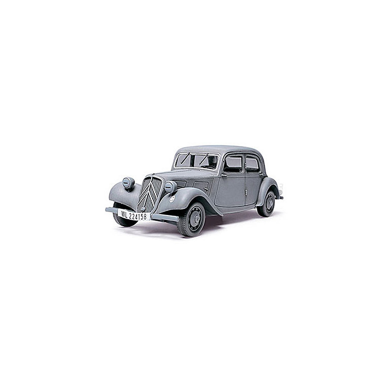 Citroën traction 11CV, voiture du staff - TAMIYA 32517 - 1/48