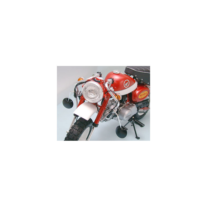 Honda Monkey 2000 anniversaire - TAMIYA 16030 - 1/6