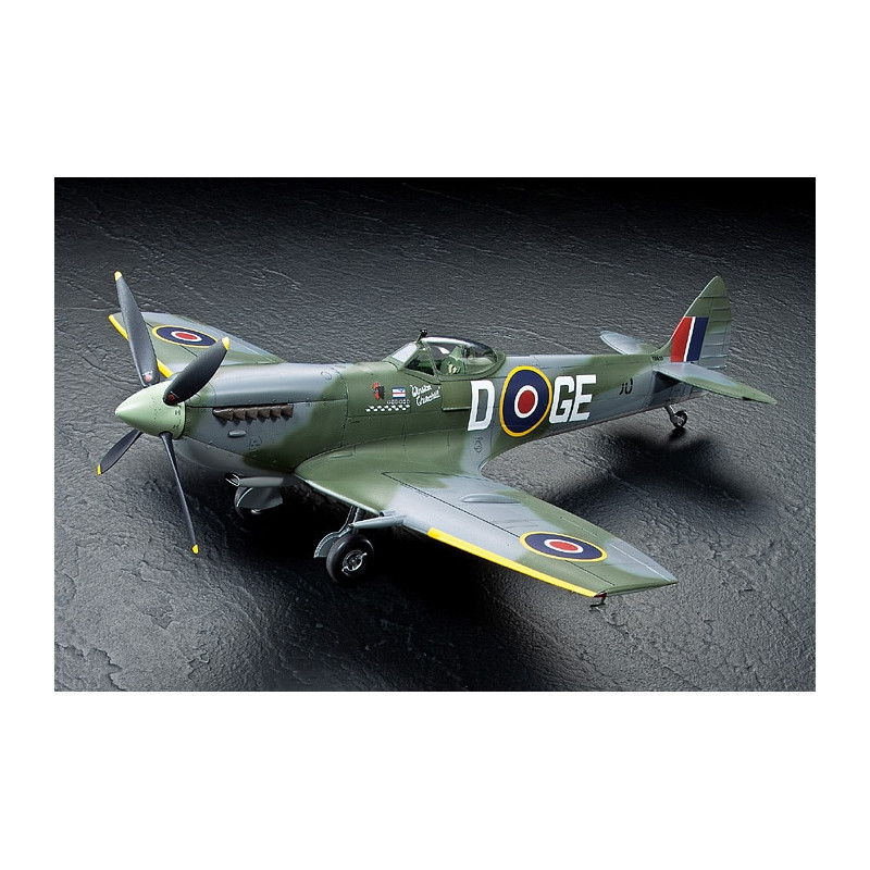 Supermarine spitfire MK.XVIE - TAMIYA 60321 - 1/32