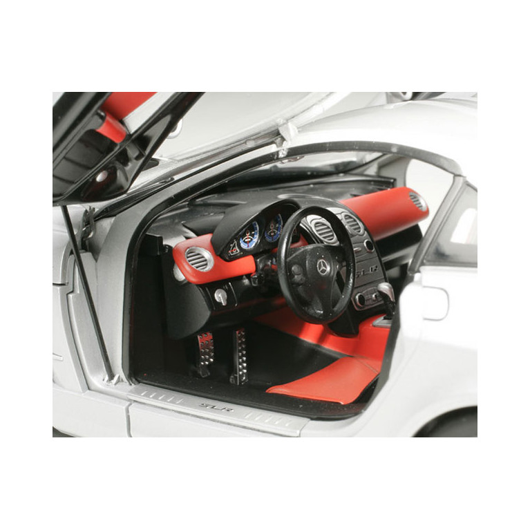 Mercedes-Benz SLR McLaren - TAMIYA 24290 - 1/24