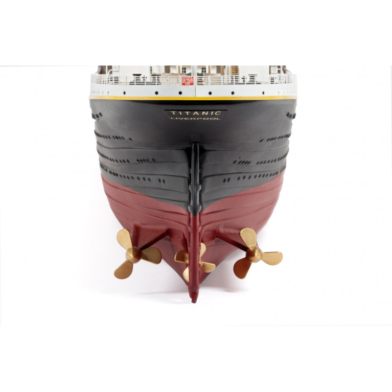 RMS Titanic - AMATI 1606 - 1/250 RMS Titanic - AMATI 1606 - 1/250