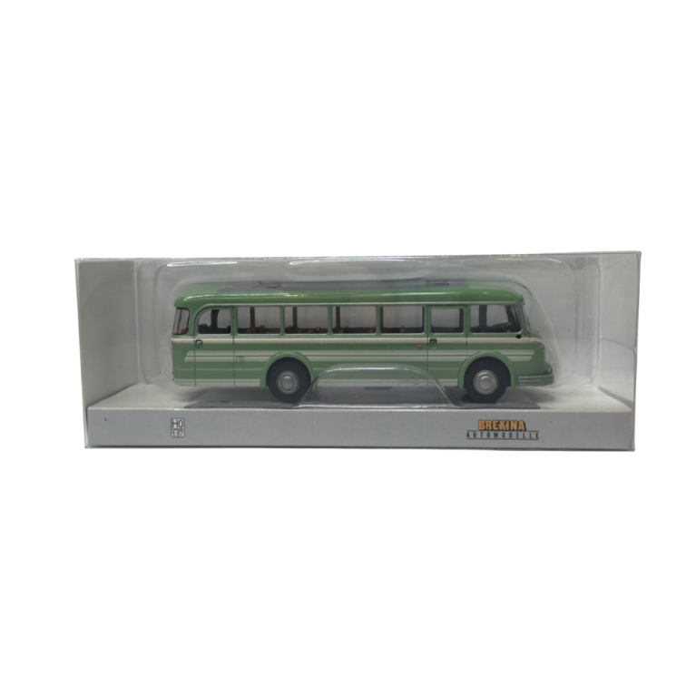 IFA H 6 B, vert et blanc, 1953 - BREKINA 59855 - HO 1/87
