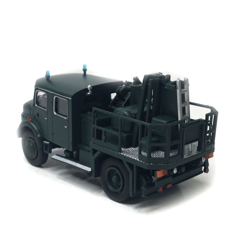 Véhicule léger à mât Mercedes LA 911, police fédérale des frontières, 1966 - BREKINA 47191 - HO 1/87