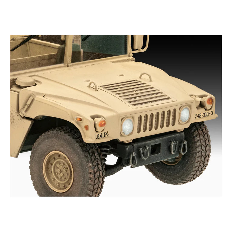 HMMWV M1097A2 - REVELL 03366 - 1/35 HMMWV M1097A2 - REVELL 03366 - 1/35