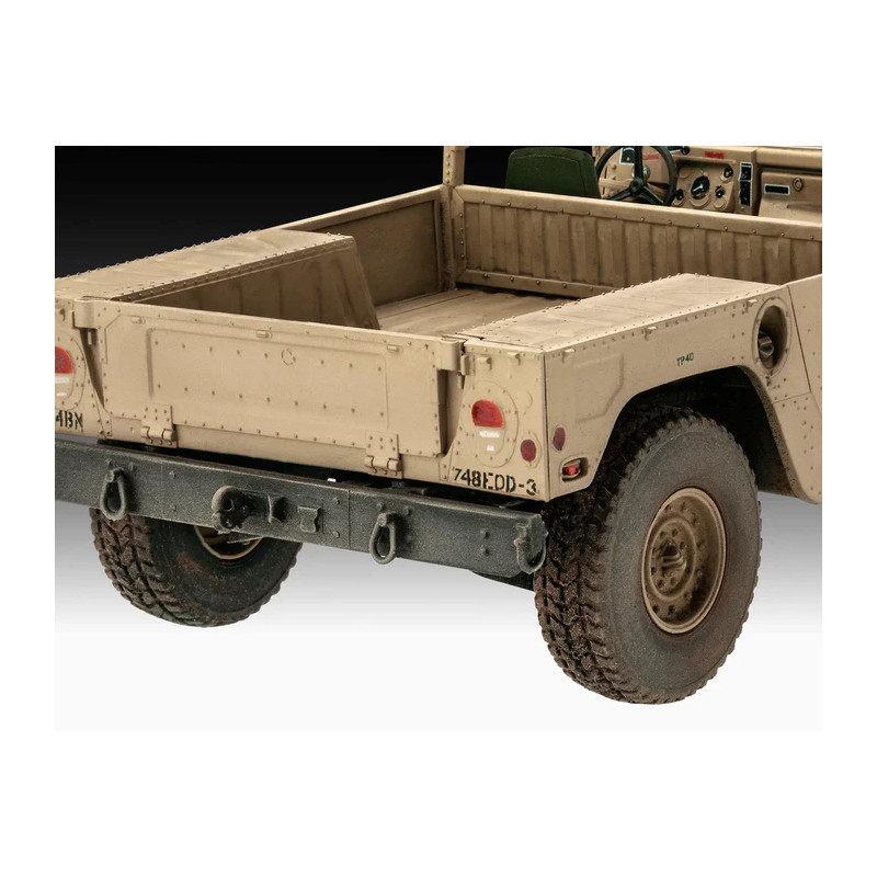 HMMWV M1097A2 - REVELL 03366 - 1/35 HMMWV M1097A2 - REVELL 03366 - 1/35