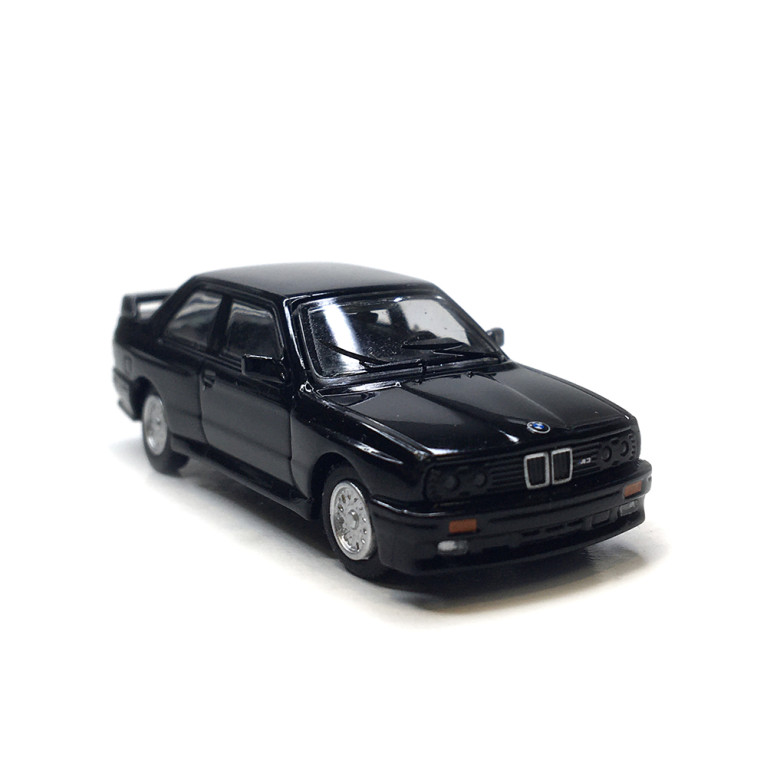 BMW M3 E30, noir, 1986 - Minichamps 870020220 - 1/87