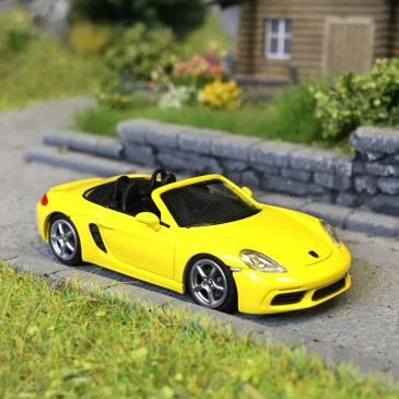 Porsche 718 Boxster, jaune, 2016 - MINICHAMPS 870 065132 - HO 1/87