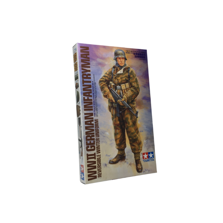 Figurine d'infanterie allemande, 2nd Guerre mondiale, uniforme d'hiver réversible - TAMIYA 36304 - 1/16