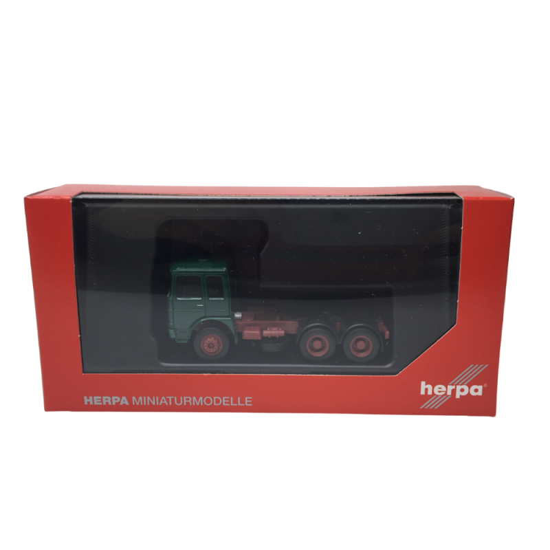Tracteur diesel Roman, 3 essieux (6x4), vert mousse - HERPA 310567-004 - HO 1/87