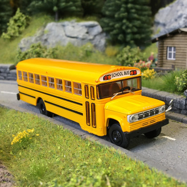 Dodge S 600, Schoolbus, 1970 - BREKINA 61335 - HO 1/87