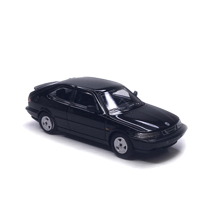 Saab 900, turbo 16S coupé, noir, 1995 - Minichamps 870170121 - 1/87