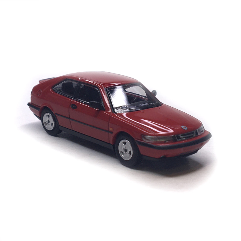 Saab 900, turbo 16S coupé, rouge, 1995 - Minichamps 870170124 - 1/87