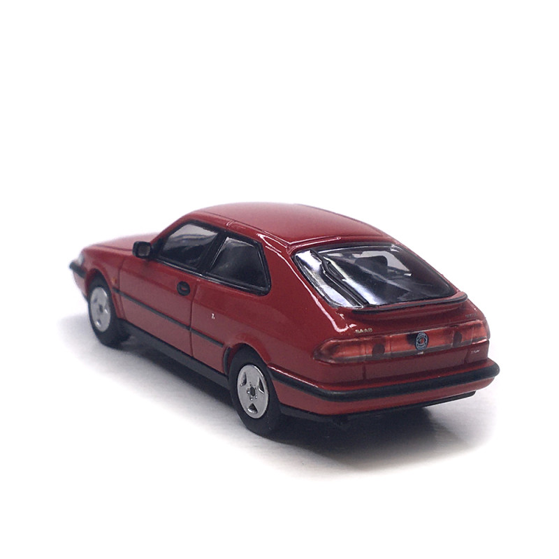 Saab 900, turbo 16S coupé, rouge, 1995 - Minichamps 870170124 - 1/87