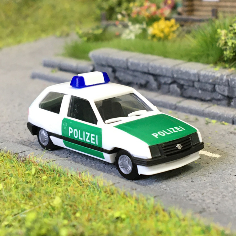 Opel Corsa A, 2 portes, police - HERPA 099011 - HO 1/87