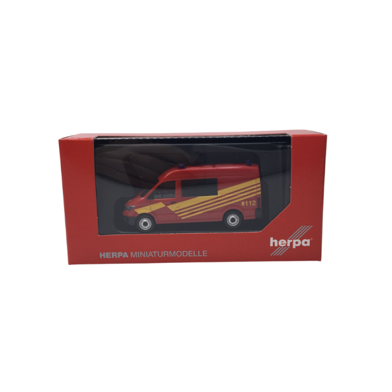MAN TGE, demi-bus à toit surélevé , brigade des sapeurs-pompiers - HERPA 098748 - HO 1/87