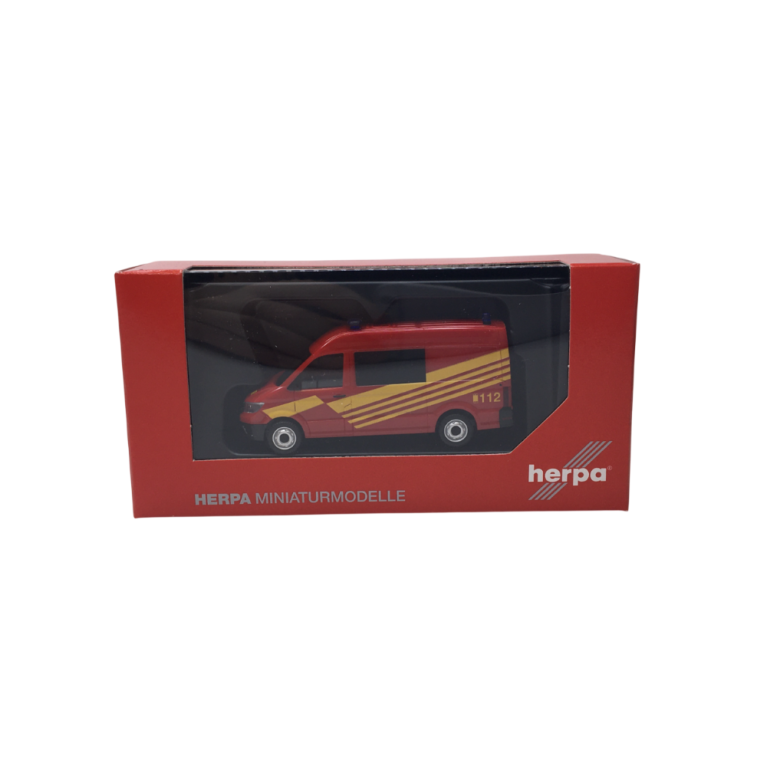 MAN TGE, demi-bus à toit surélevé , brigade des sapeurs-pompiers - HERPA 098748 - HO 1/87