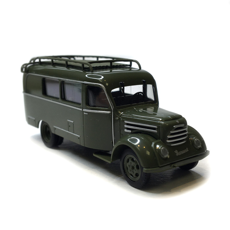 Robur Garant K30, NVA - BUSCH 51855 - HO 1/87