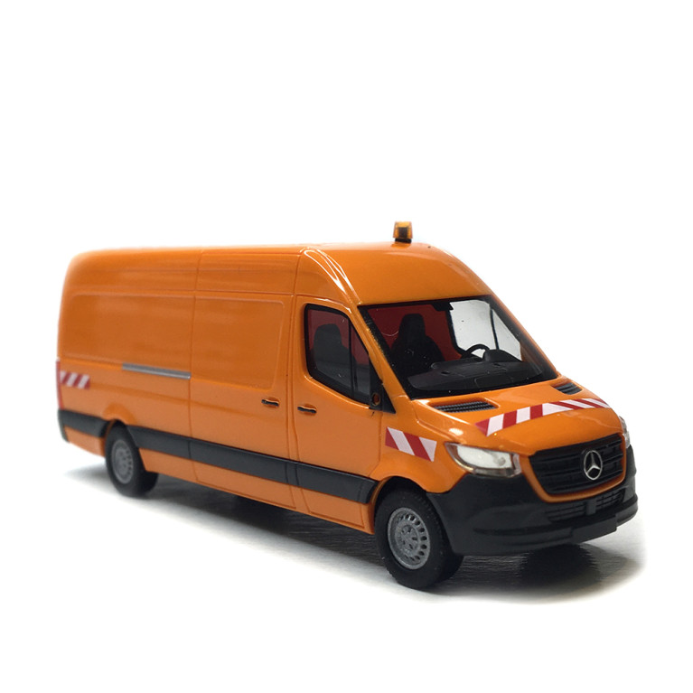 Mercedes Benz, Sprinter empattement long, orange - BUSCH 52636 - HO 1/87