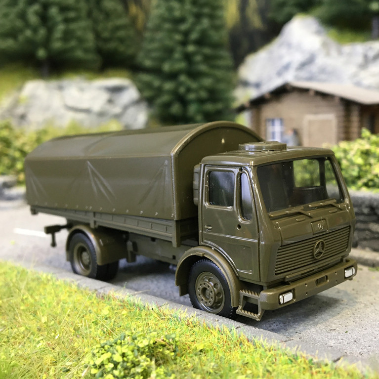 Camion, Mercedes Benz, NG à plateau de 5 tonnes bâche ronde, armée allemande - HERPA 747073 - HO 1/87