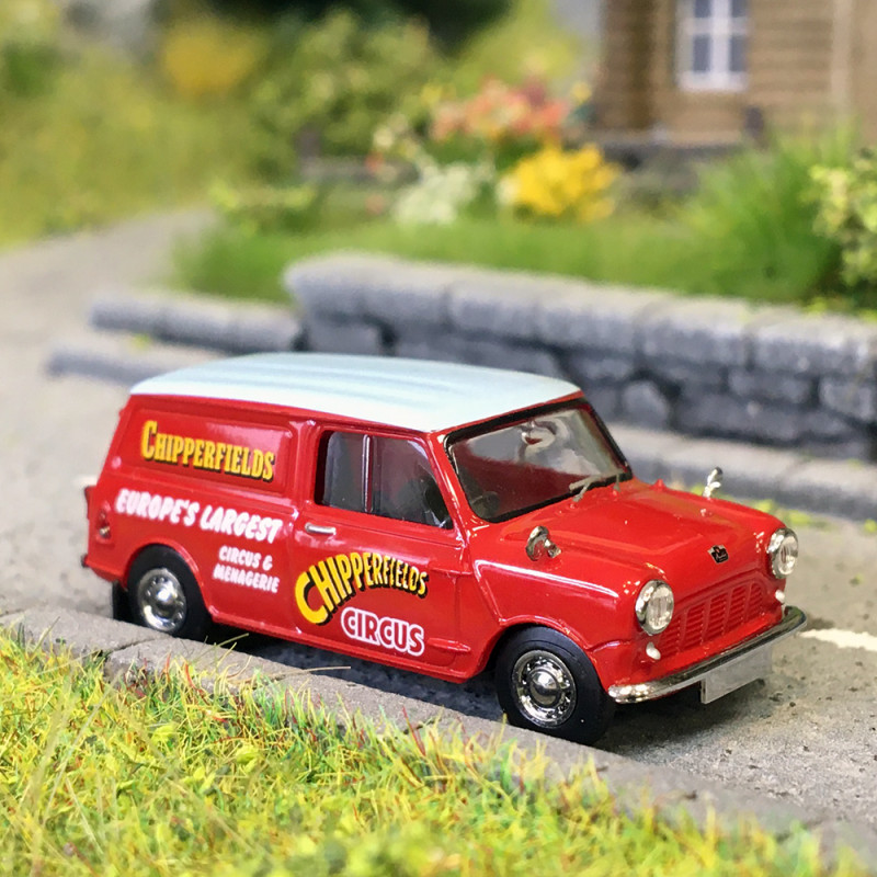 Austin Mini Van, Circus Chipperfields, 1960 - BREKINA 15369 - HO 1/87