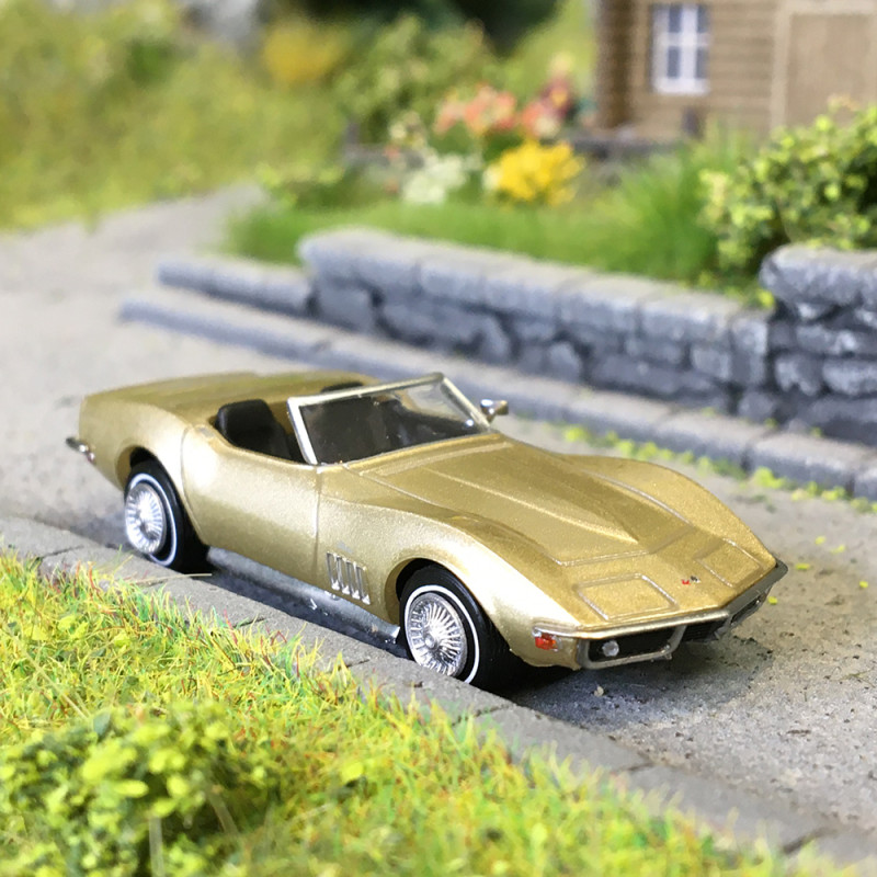 Chevrolet Corvette C3, coupé, gold, 1968 - BREKINA 19993 - HO 1/87