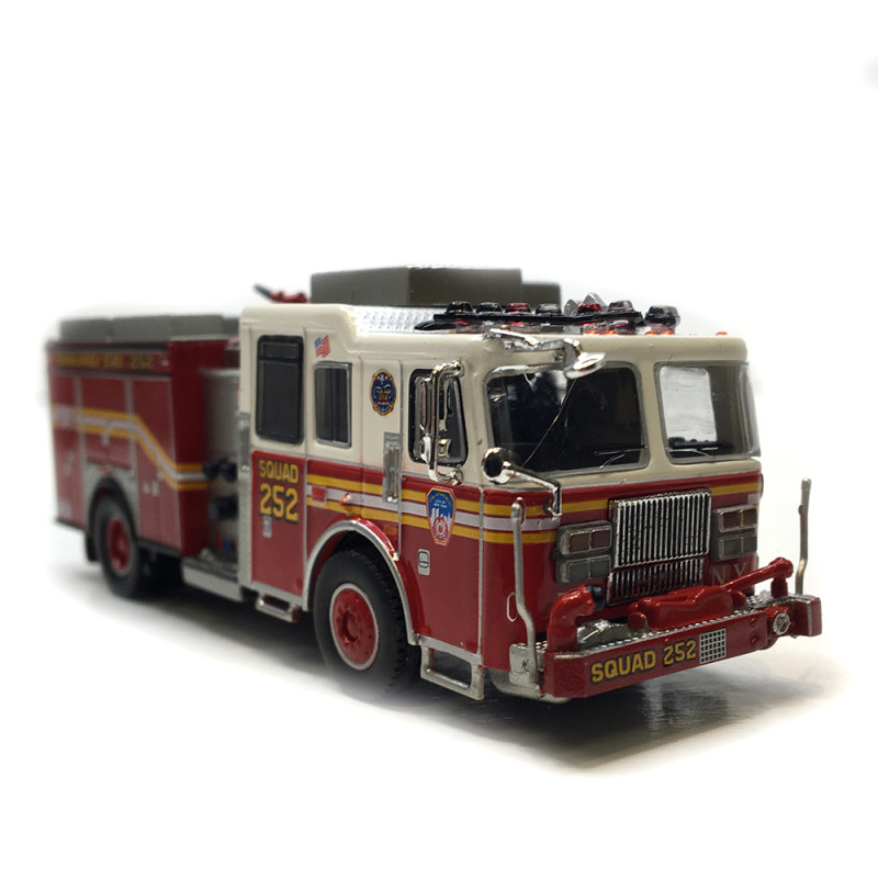 Seagrave attacker, 2013, FDNY, Squad 252, Brooklyn - PCX 870843 - HO 1/87
