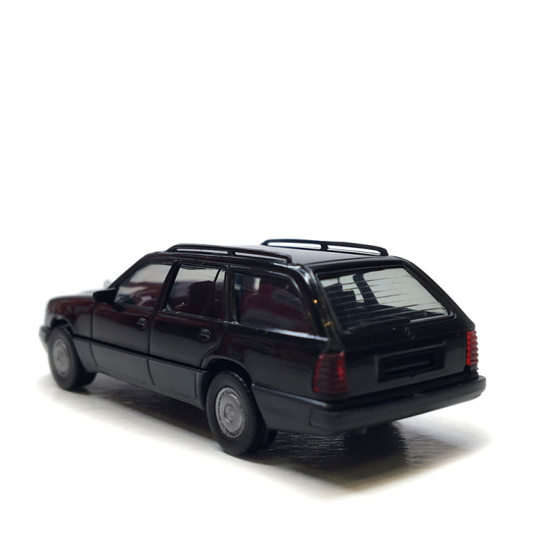 Mercedes-Benz, Classe E, t-model (W124), noir - HERPA 029049 - HO 1/87
