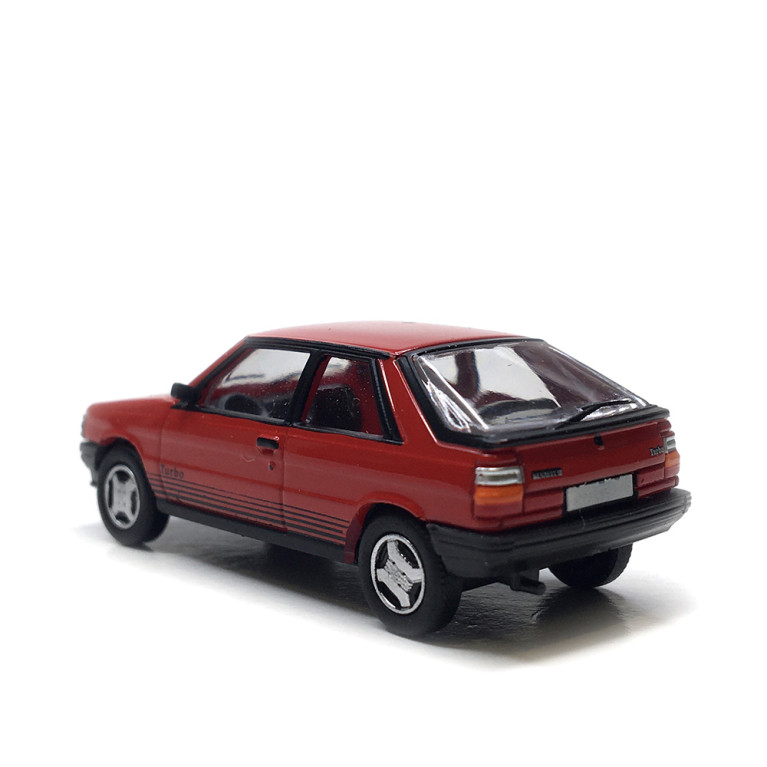 Renault 11 Turbo, 3 portes phase 1, rouge, 1984 - SAI 7707 - HO 1/87