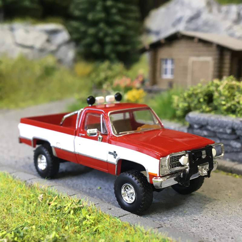 Chevrolet C10, rouge, blanc, 1982 - BREKINA 19692- HO 1/87