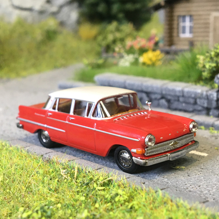Opel Kapitän 2.6, rouge, blanc, 1959 - BREKINA 20812 - HO 1/87