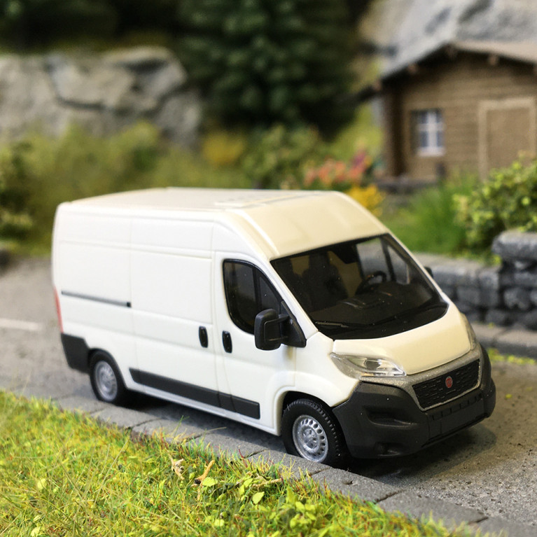 Fiat Ducato, blanc, 2011 - BUSCH 54600 - HO 1/87