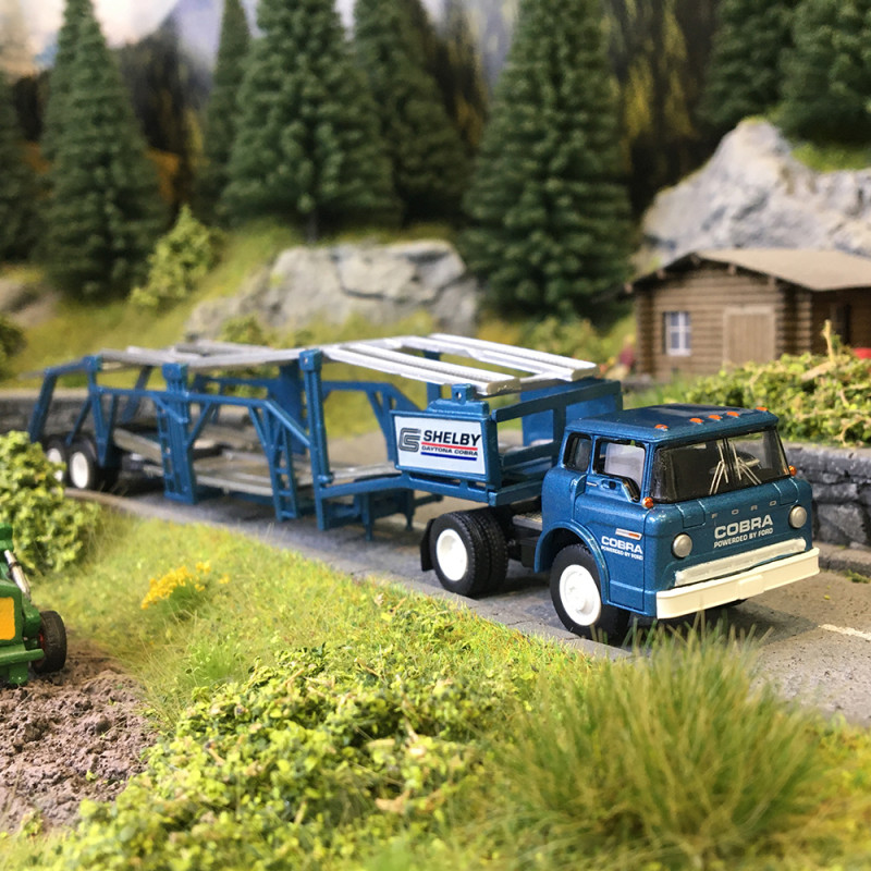 Semi-remorque, porte-voitures, Ford C series, Shelby, 1970 - BREKINA 86332 - HO 1/87