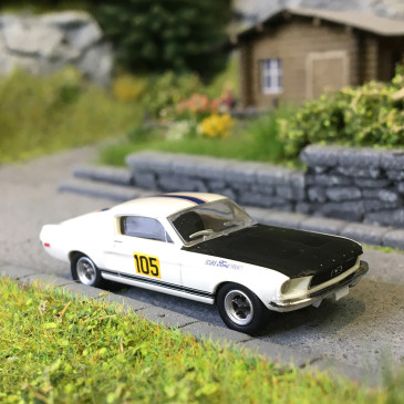 Ford Mustang Fastback, ecurie Ford France, 105, 1968 - BREKINA 19614 - HO 1/87