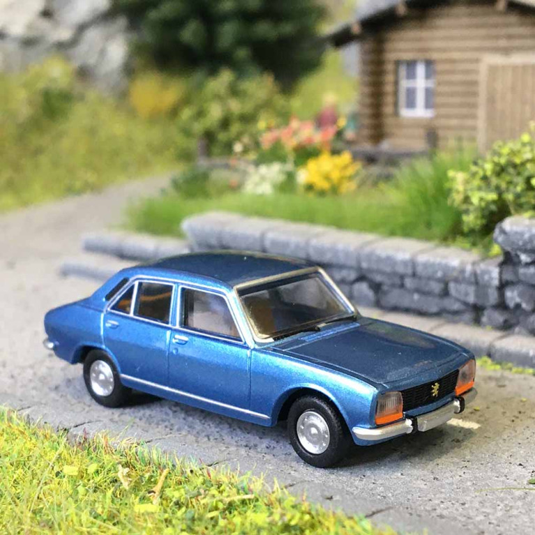 Peugeot 504, limousine, bleu metal, 1968 - SAI 6604 - HO 1/87