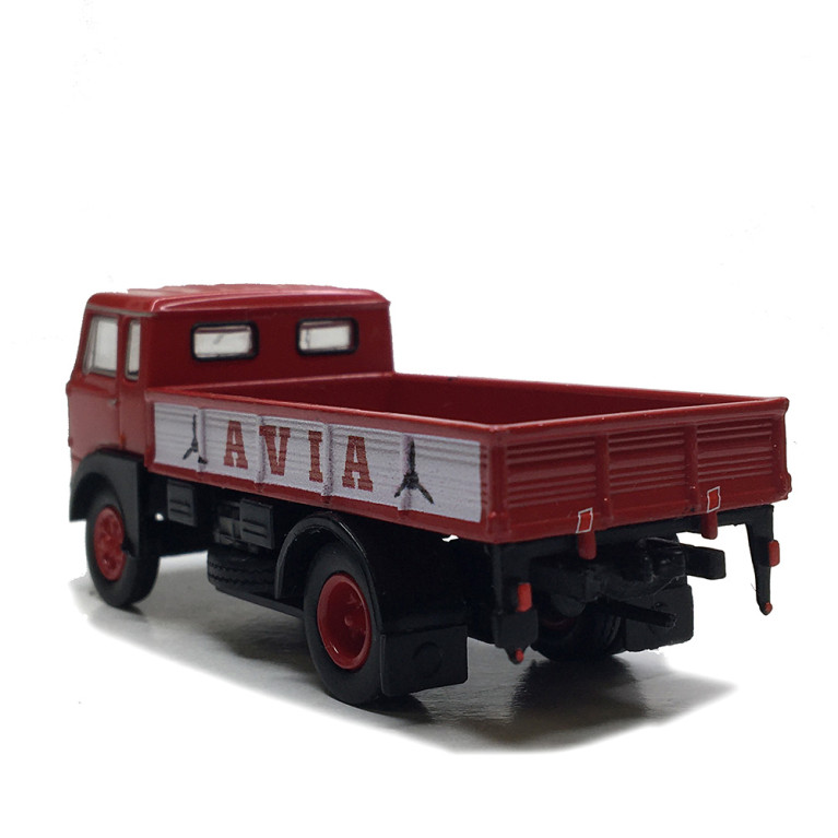 Fiat 642, plateau à ridelle, AVIA, 1962 - BREKINA 58616 - HO 1/87