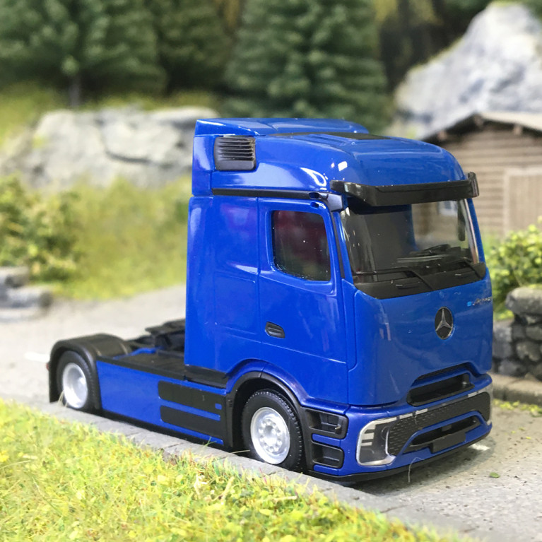 Mercedes Benz, eActros 600 ProCabin Streamspace, 2 essieux, bleu  - HERPA 318204-003 - HO 1/87