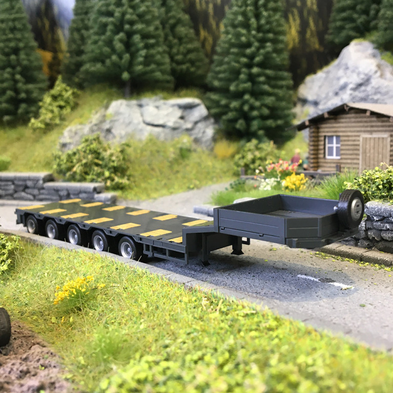 Goldhofer, semi-remorque surbaissé, 5 essieux - HERPA 076388-012 - HO 1/87