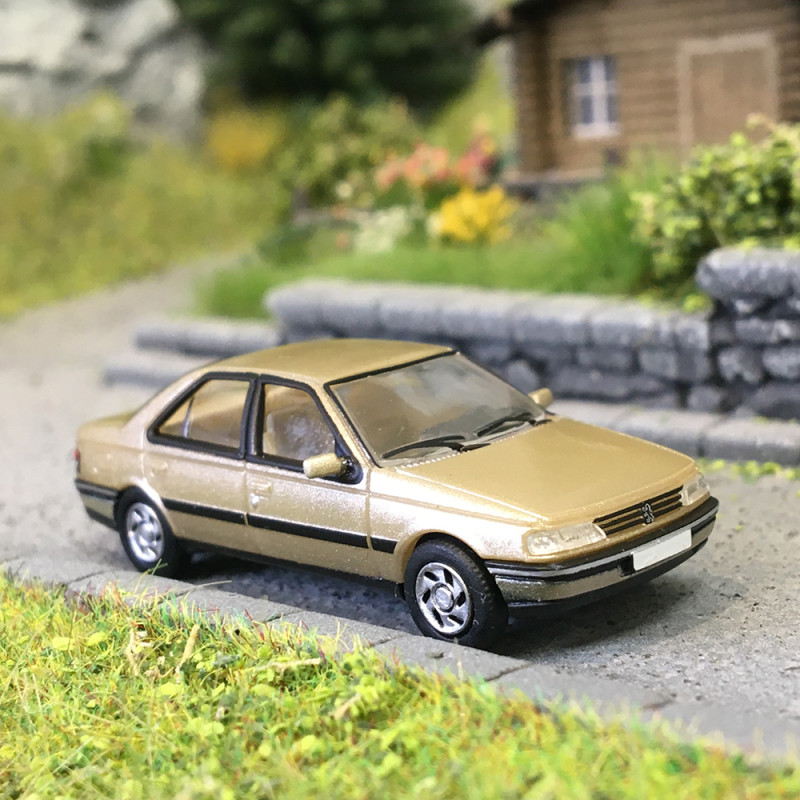 Peugeot 405, berline SRI phase 1, beige, 1987 - SAI 6380 - HO 1/87