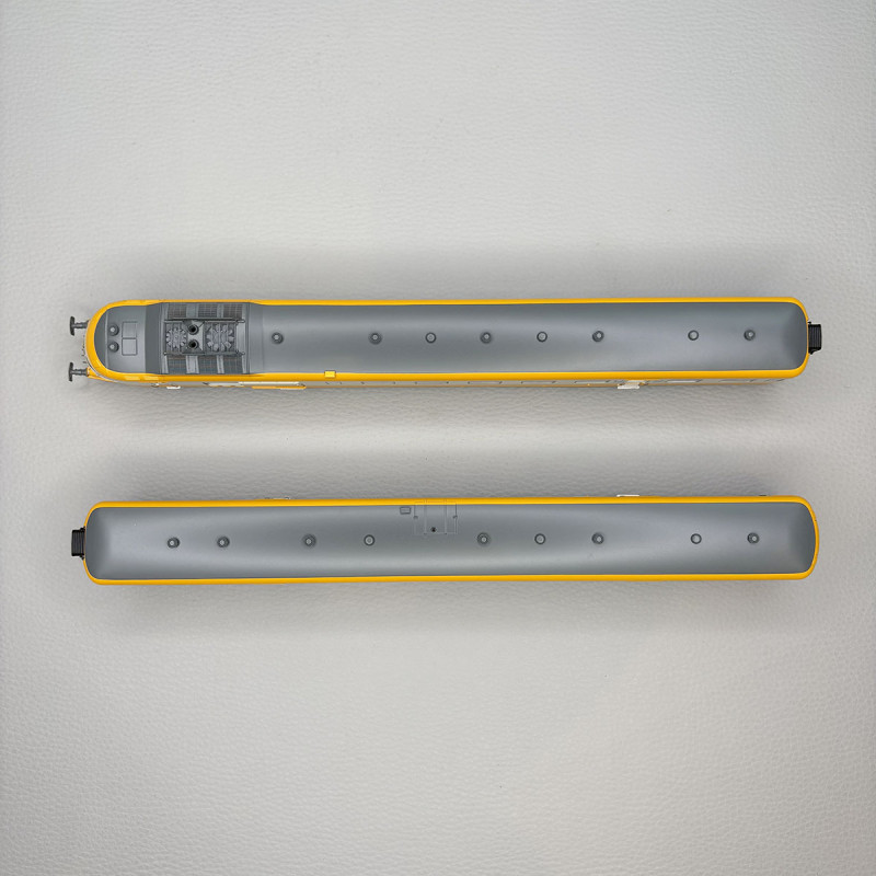 REE MB-262S -Automotrice RGP1, X 2732 + XR 7761, orange béton, Lyon Vaise, SNCF