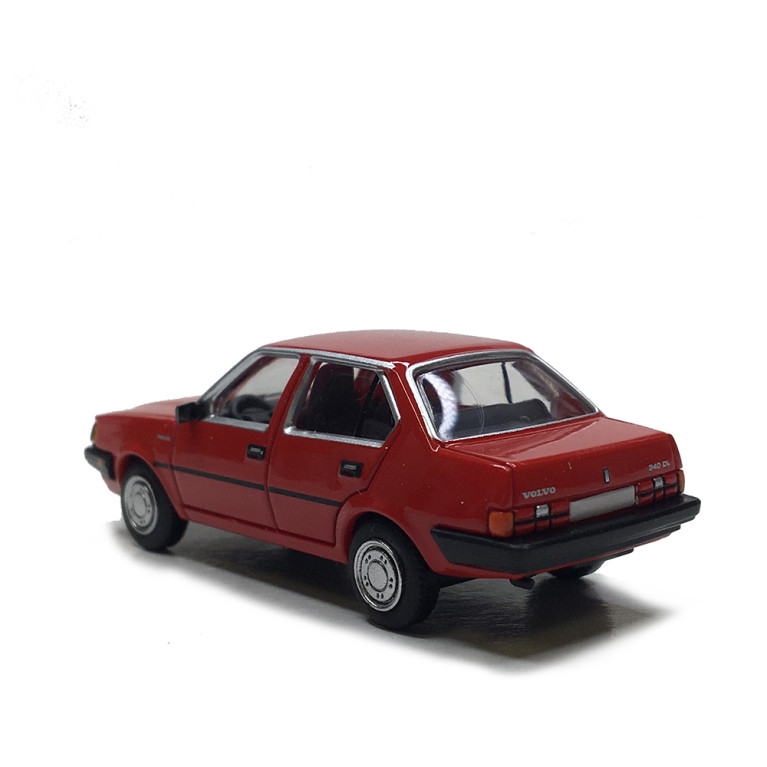 Volvo 340, rouge, 1985 - PCX 870820 - HO 1/87