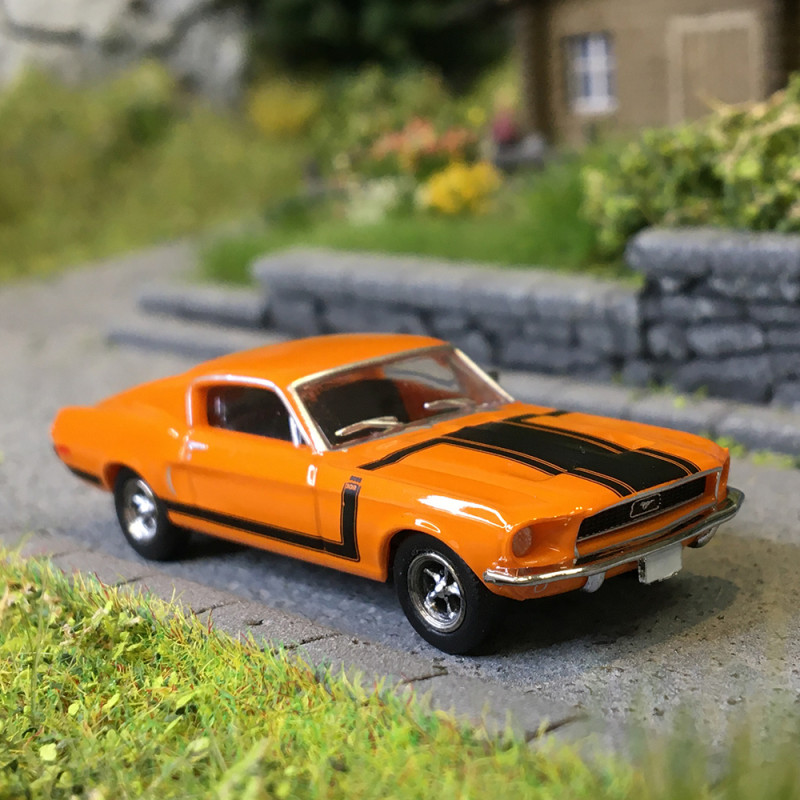 Ford Mustang Fastback, orange, noir, 1968 - BREKINA 19616 - HO 1/87