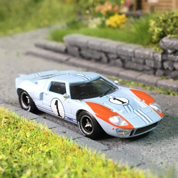 Ford GT40, No1, 24H le Mans, 1966, Ken Miles, Denny Hulme, 2nd place - BREKINA 18554 - HO 1/87
