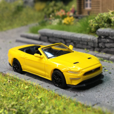 Ford Mustang VI, cabriolet, jaune, 2020 - PCX 870566 - HO 1/87