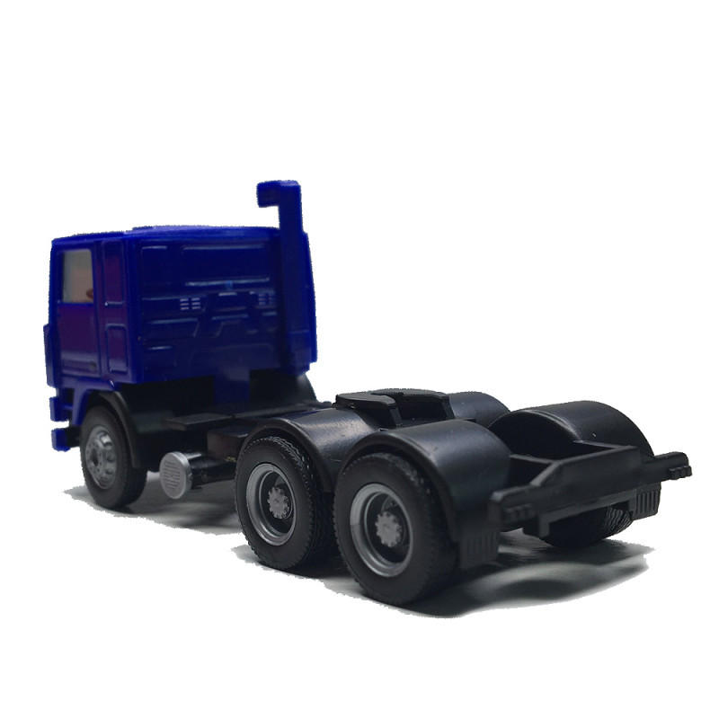 Volvo F10, tracteur routier, toit plat, 3 essieux, bleu - HERPA 318082 - HO 1/87