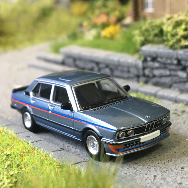 BMW M 535i E12, bleu métallisé, 1980 - PCX 871606 - HO 1/87