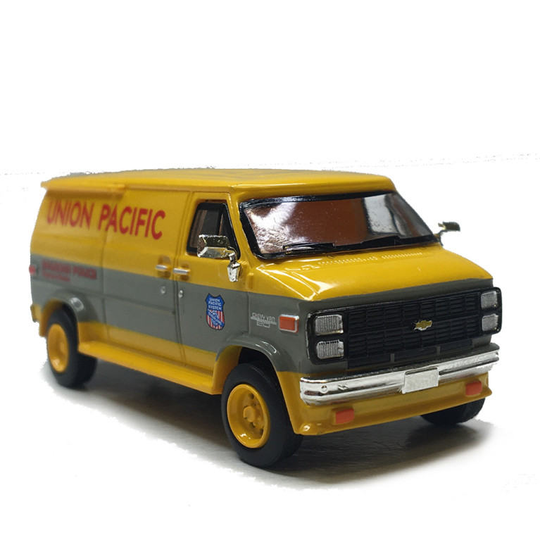 Chevrolet G20, UNION PACIFIC, 1983 - BREKINA 18254- HO 1/87