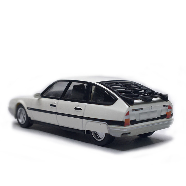 Citroën CX 25, GTI turbo II, limousine phase 2, blanc, 1985 - SAI 2480 - HO 1/87